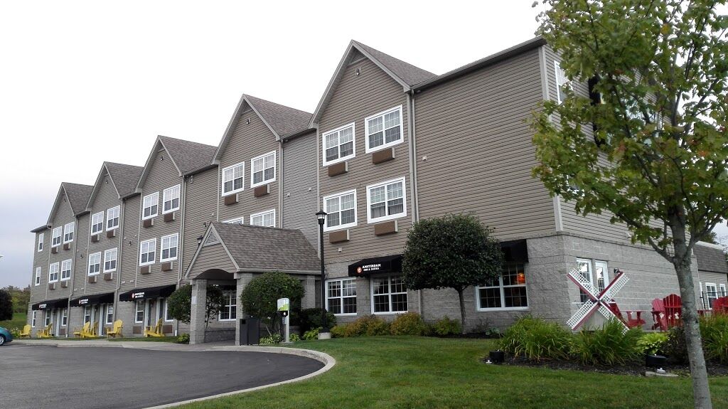 Quality Inn & Suites Amsterdam Fredericton Zewnętrze zdjęcie